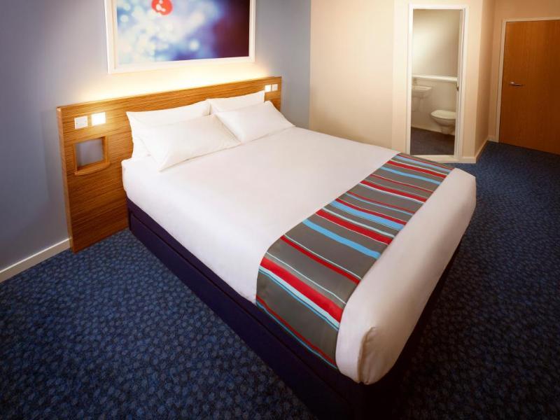 Travelodge Liverpool Stonedale Park Екстериор снимка